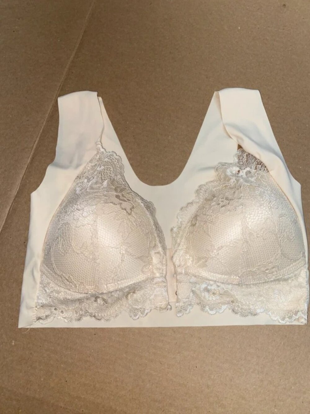 large bra wireless padded Cream Lace Front-Closure Bralette padded wide strap